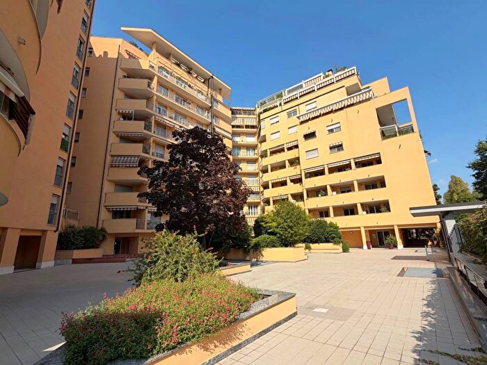 Appartamento trilocale in affitto in Piazza Vigili del Fuoco, Rubattino, Milano