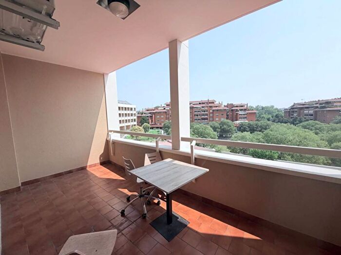 Appartamento trilocale in affitto in Via Fratelli Fraschini, Gratosoglio, Milano