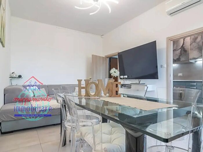 Appartamento quadrilocale in vendita in Via Predosa, Zola Predosa