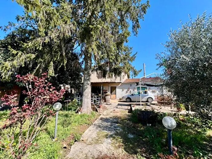 Casa bilocale in vendita in Via Prenestina Antica, Gallicano Nel Lazio
