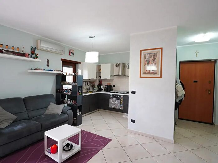 Appartamento quadrilocale in vendita in Via Torquato Vizzaccaro, Cassino