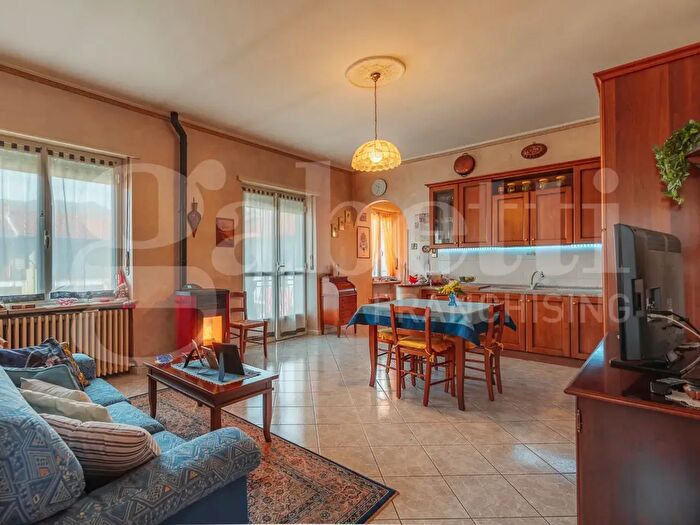 Casa trilocale in vendita in Via Principe Amedeo, Frossasco