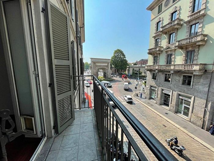 Appartamento bilocale in affitto in corso di porta romana, Quadronno Crocetta, Milano