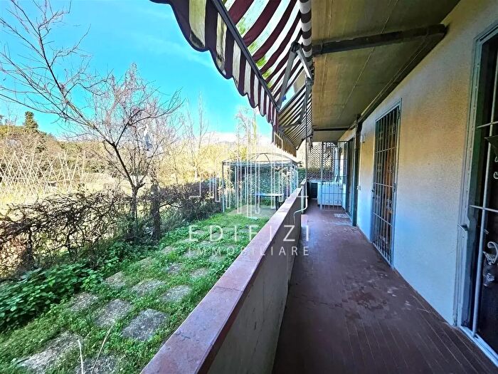 Appartamento quadrilocale in vendita in Massa