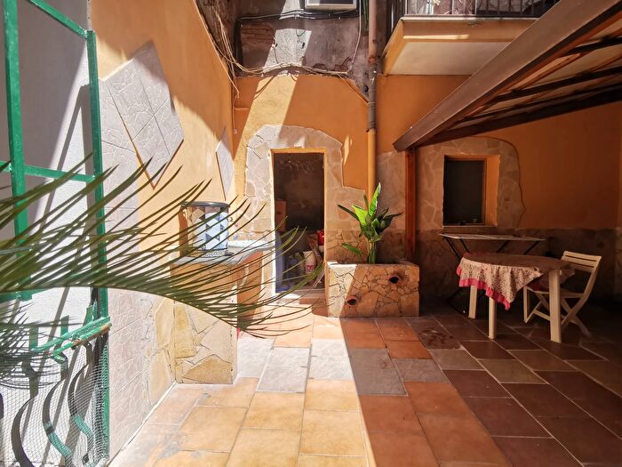 Appartamento bilocale in vendita in Via Cordai, Catania