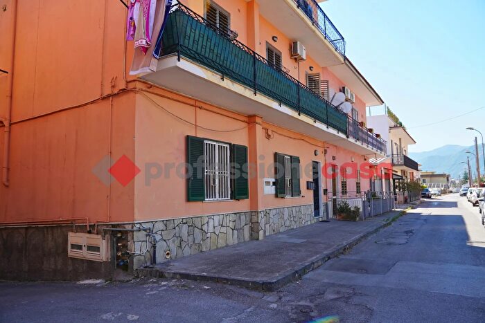 Appartamento trilocale in vendita in Via Ponte Persica, Pompei