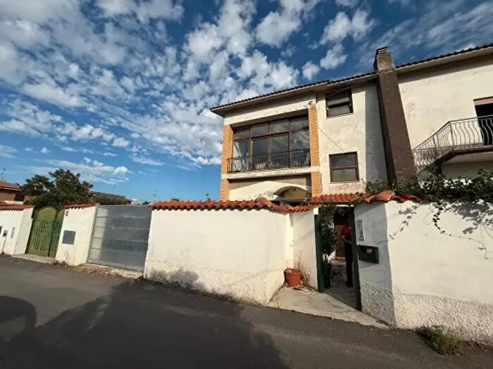 Appartamento trilocale in vendita in Via Luigi Pirandello, Anzio