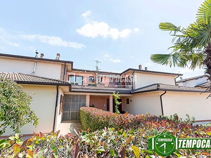 Appartamento bilocale in vendita in Via Callisto Piazza, Abbadia Cerreto