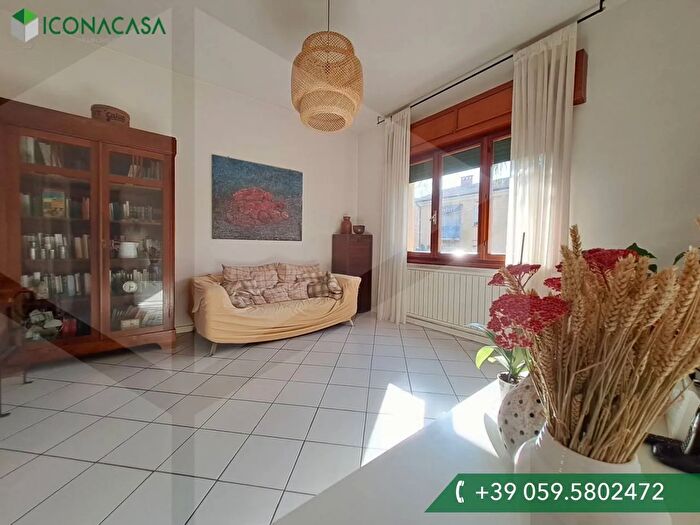 Appartamento con 7 locali in vendita in Via IV Novembre, Spilamberto