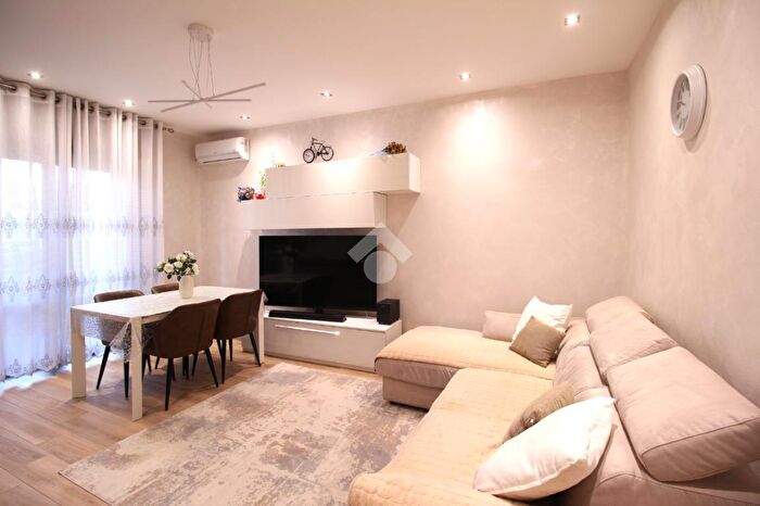 Appartamento trilocale in vendita in Via Palestro, Missaglia