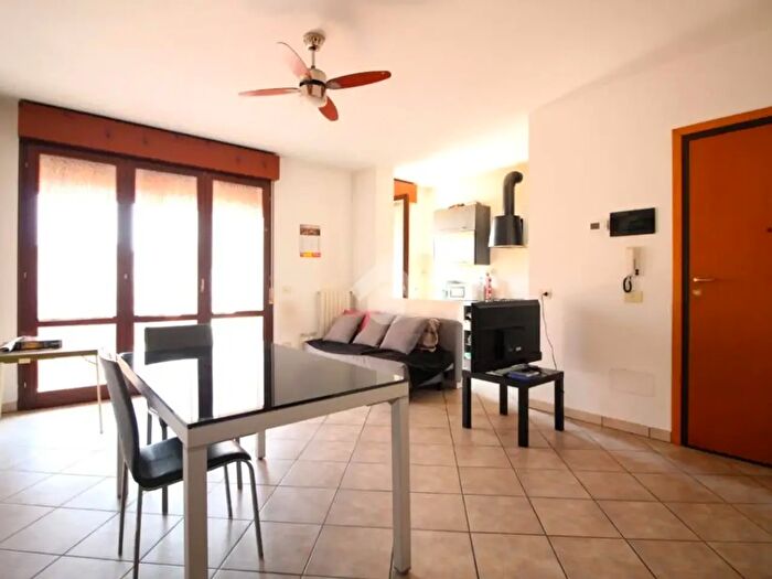 Appartamento trilocale in vendita in Via Piave, Cesena