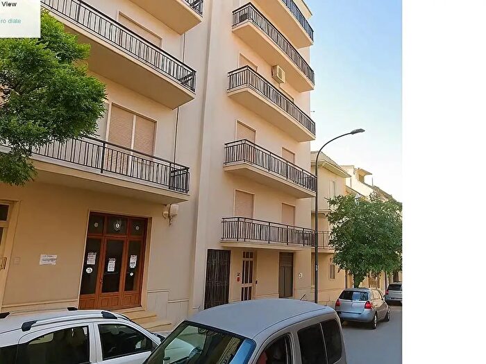 Appartamento quadrilocale in vendita in Corso dei Mille, Salemi