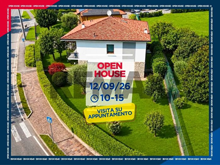 Casa con 6 locali in vendita in Levate