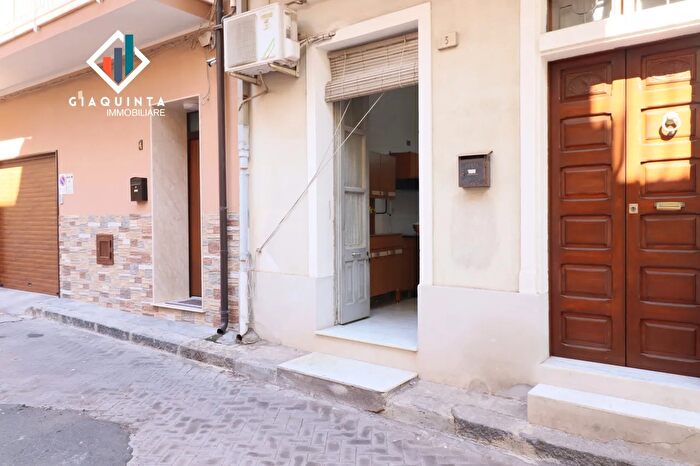 Appartamento bilocale in vendita in Vicolo San Vito N, Palagonia