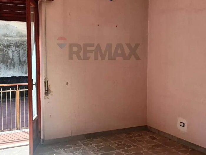 Appartamento quadrilocale in vendita in Via dei Sanguinelli, Catania