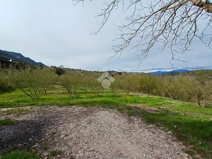 Casa monolocale in vendita in Località I Bassi, SantOreste