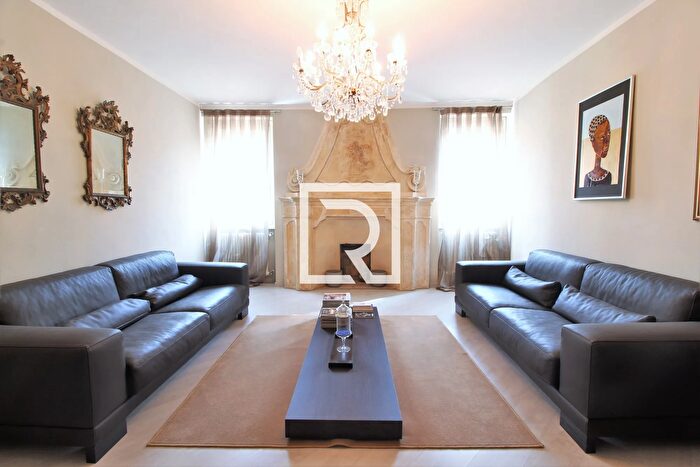 Appartamento trilocale in vendita in Piazza Giuseppe Mazzini Mercato Saraceno, Mercato Saraceno