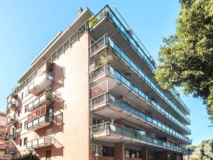 Appartamento bilocale in affitto in Via dellalpinismo, Vigna Clara Vigna Stelluti, Roma