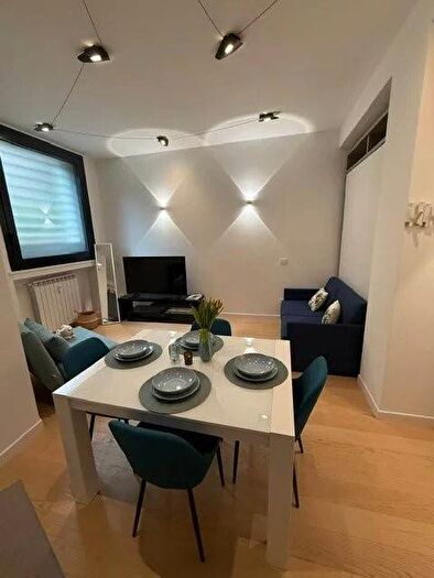 Appartamento monolocale in affitto in Via Vincenzo Monti, Sempione, Milano