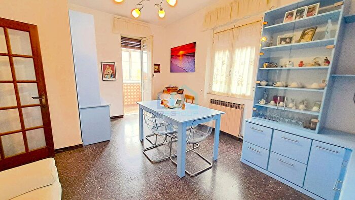 Appartamento con 5 locali in vendita in Via Fedele, Cairo Montenotte