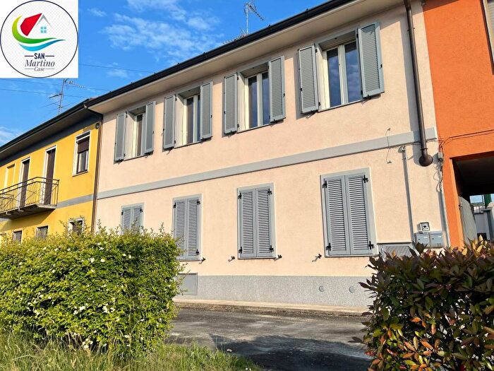 Appartamento bilocale in affitto in Vicolo della Valle, Centro, Magenta