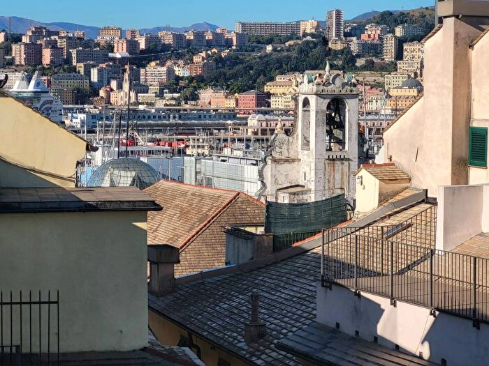 Appartamento monolocale in affitto in Via de Marini, Sampierdarena, Genova