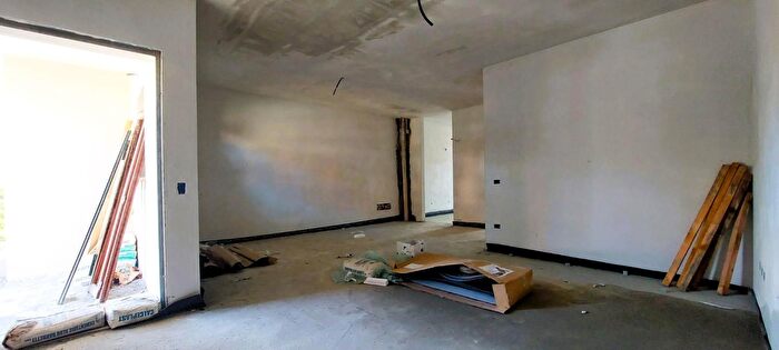 Casa con 5 locali in vendita in Lungomonte, Santa Maria A Monte