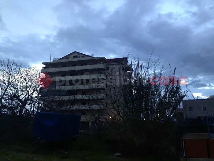 Appartamento quadrilocale in vendita in Via del Carmine, Messina