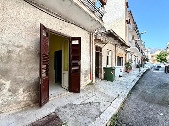 Casa monolocale in vendita in Via Salvatore Fragapane, Palermo