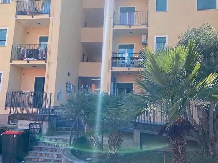 Appartamento trilocale in vendita in Contrada Dattoli Snc, Rende