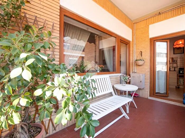 Appartamento trilocale in vendita in Via Isole del Capo Verde, Roma