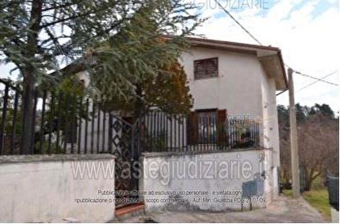 Appartamento con 10 locali in vendita in Via Santa Veronica lAquila Aq Italia, LAquila