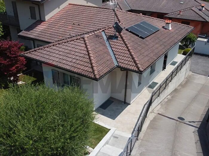 Case in Vendita e in Affitto - 2