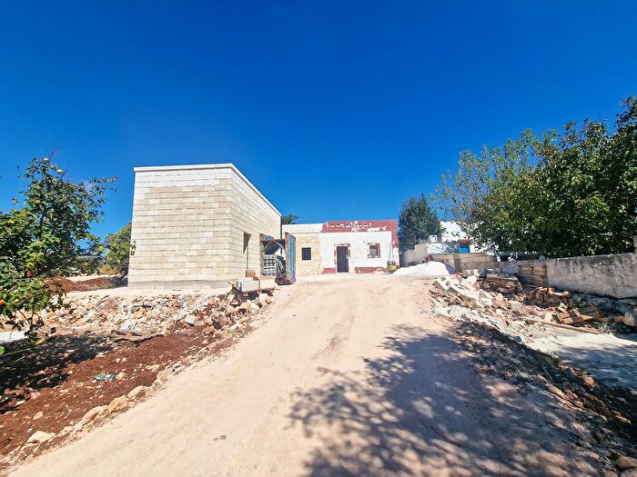 Casa con 6 locali in vendita in Contrada Mincuccio NC, Ostuni