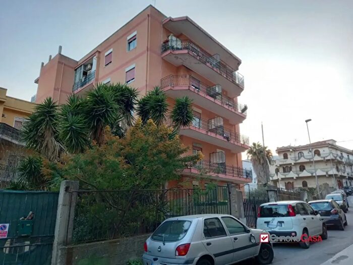 Appartamento quadrilocale in vendita in Via Comunale Bordonaro, Messina
