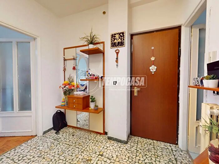 Appartamento bilocale in vendita in Via Tripoli, Torino