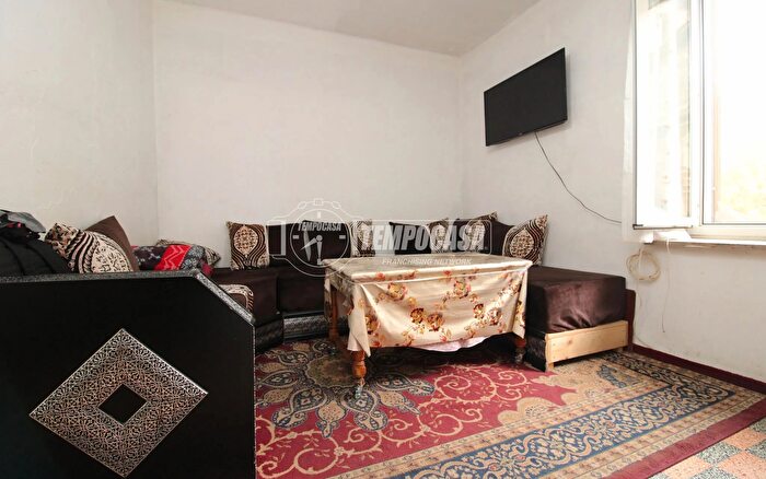 Appartamento con 5 locali in vendita in Via Rosa Govone, Mondovi