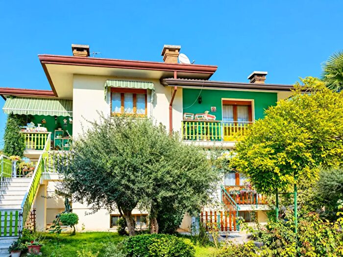 Appartamento con 5 locali in vendita in Viale Treviso, Portogruaro