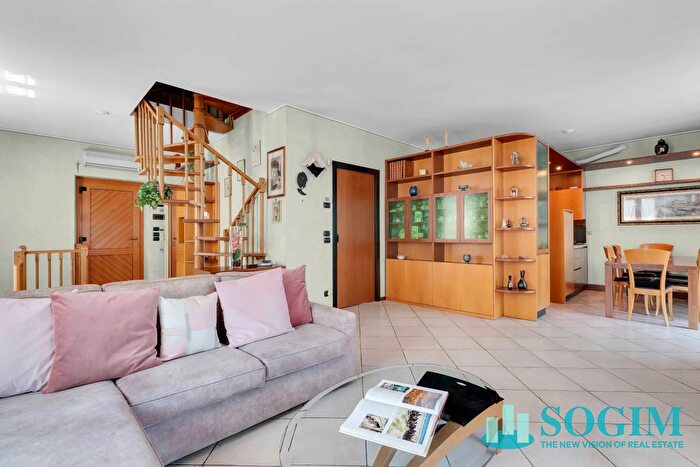 Appartamento quadrilocale in vendita in Via Veneto, Sesto San Giovanni