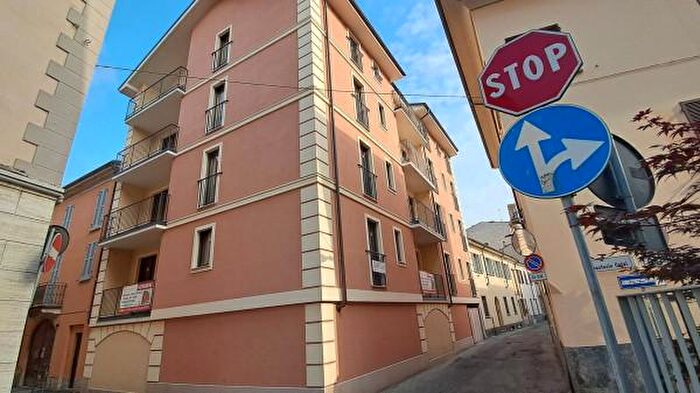 Appartamento bilocale in vendita in Via Anastasio Calvi, Voghera