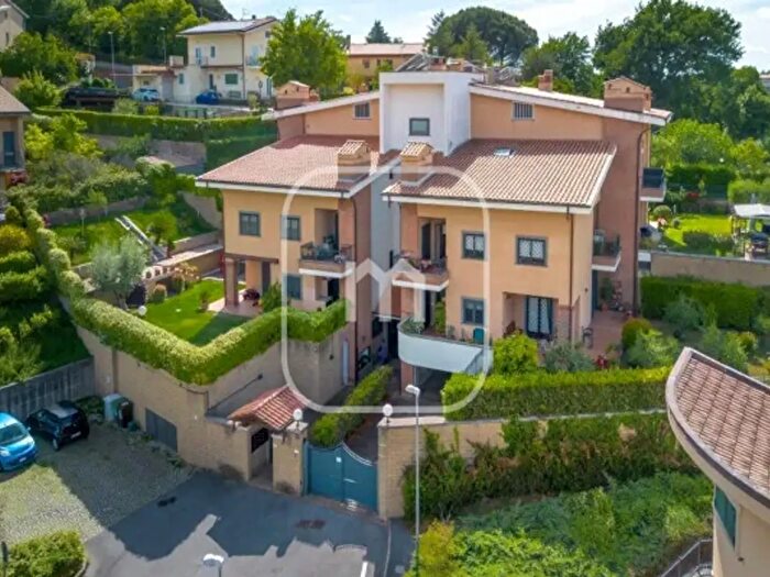 Appartamento bilocale in vendita in Via Enrico Fermi, Monte Porzio Catone