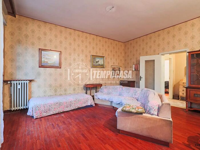 Appartamento con 5 locali in vendita in Via C Pettini, Forli