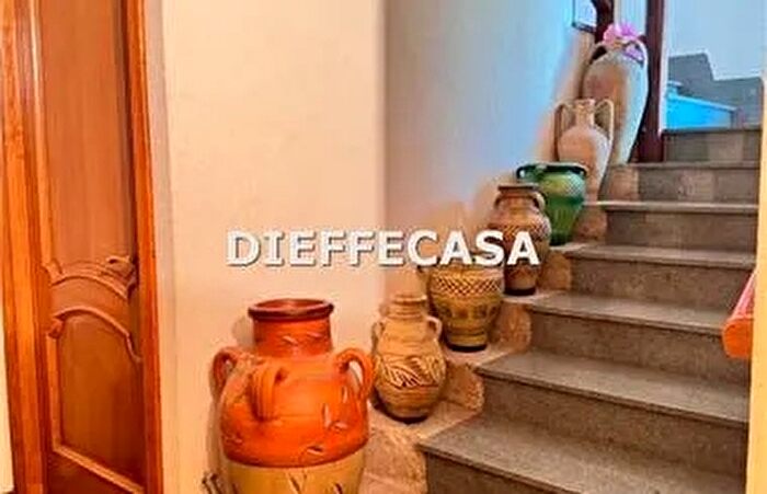 Appartamento con 6 locali in affitto in Cda Casabianca Marsala Tp, Marsala