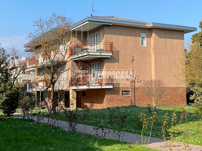 Appartamento trilocale in vendita in Via Aristotele, Cornaredo