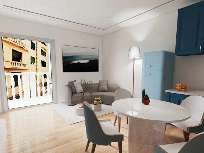 Appartamento trilocale in vendita in Corso Aurelio Saffi, Genova