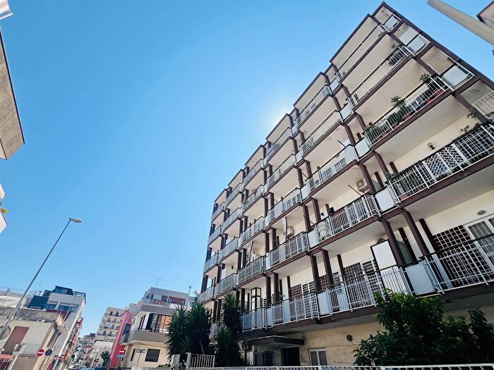 Appartamento trilocale in vendita in Raffaello Sanzio, Triggiano