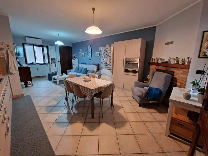 Appartamento con 5 locali in vendita in Via Siccardi, San Damiano DAsti