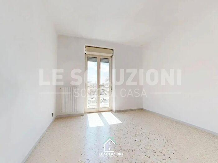 Appartamento trilocale in vendita in Via Guglielmo Marconi, Putignano
