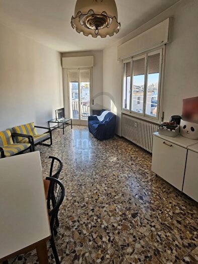 Casa con 17 locali in vendita in Ferrara Fe, Ferrara