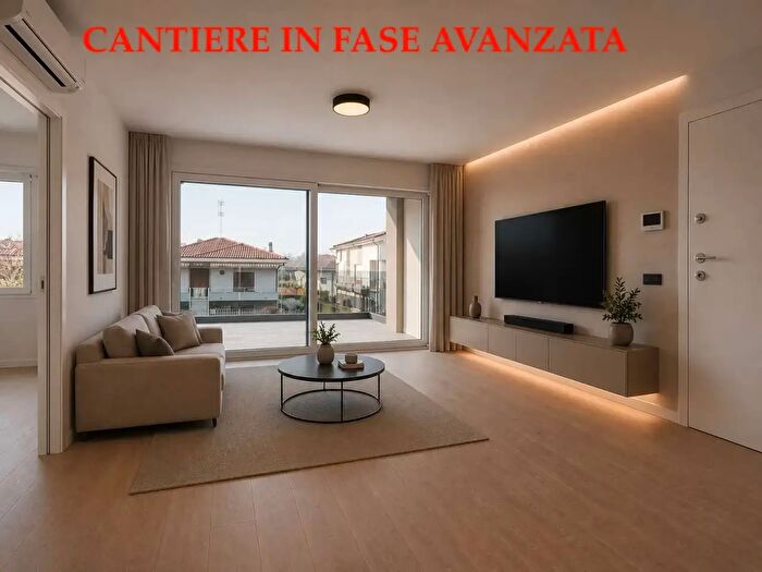 Appartamento bilocale in vendita in Via Clemente Larghi, Bregnano